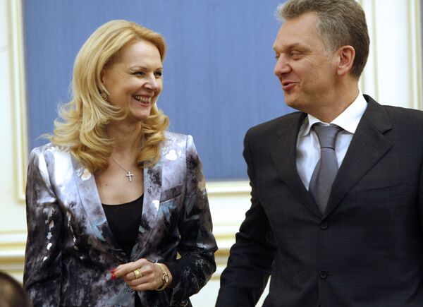 Las 10 familias con mayores ingresos en el poder ruso Las 10 familias con mayores ingresos en el poder ruso - Sputnik Mundo