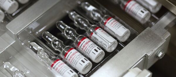 Producción de la vacuna rusa contra el COVID-19 - Sputnik Mundo