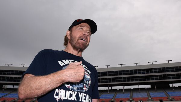 Chuck Norris, actor estadounidense - Sputnik Mundo