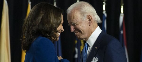 Kamala Harris y Joe Biden - Sputnik Mundo