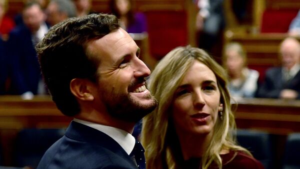 Pablo Casado y Cayetana Álvarez de Toledo en el Congreso de los Diputados - Sputnik Mundo