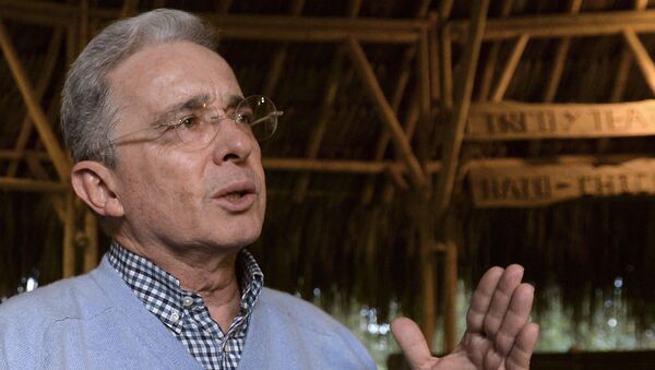 Álvaro Uribe, senador y expresidente colombiano - Sputnik Mundo