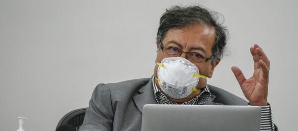 Gustavo Petro, senador de izquierda, excandidato presidencial y líder de la oposición en Colombia - Sputnik Mundo