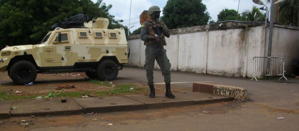 Un soldado en Malí - Sputnik Mundo
