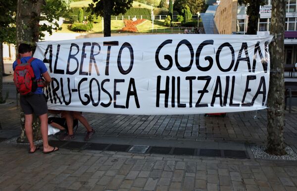 Nos hemos dado cuenta del peligro: el desplome de un vertedero español moviliza a los vecinos de la zona - Sputnik Mundo