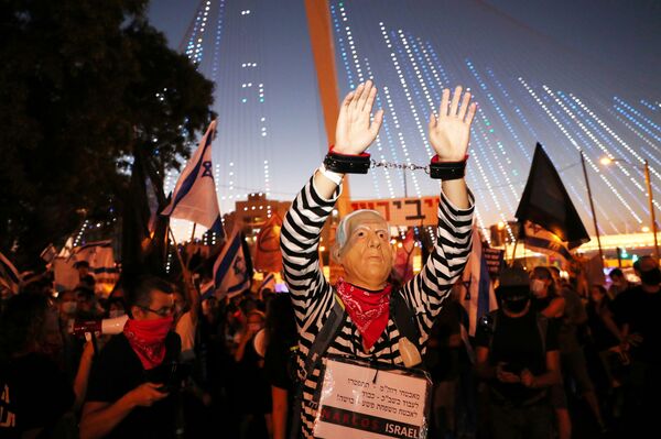 Decenas de arrestados en protestas contra Netanyahu en Israel | Foto, vídeos - Sputnik Mundo