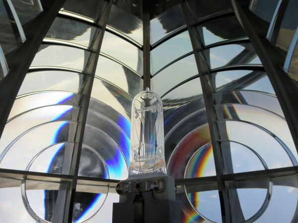 Un trabajo rutinario en lugares extraordinarios: los últimos fareros de España a punto de extinguirse - Sputnik Mundo