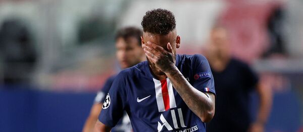 Neymar, futbolista brasileño del PSG, tras su derrota en la final de la Champions League frente al Bayern, el 23 de agosto de 2020 - Sputnik Mundo