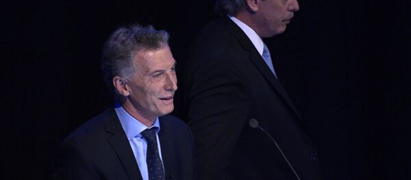 El expresidente argentino, Mauricio Macri, junto al actual mandatario, Alberto Fernández - Sputnik Mundo