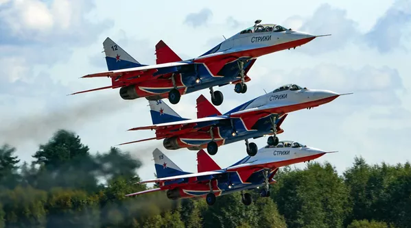 Los cazas y helicópteros más potentes de Rusia exponen su maestría en Army 2020
Los cazas y helicópteros más potentes de Rusia exponen su maestría en Army 2020
- Sputnik Mundo