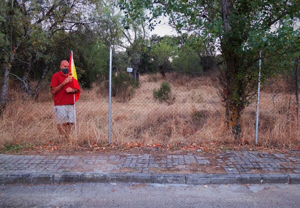 Queremos que traguen su propia medicina y se vayan: así son los últimos 'escracheadores' de España - Sputnik Mundo