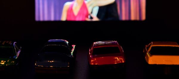 Autocinema (imagen referencial) - Sputnik Mundo