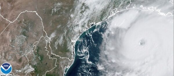 El huracán Laura, vista desde el espacio - Sputnik Mundo