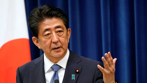 Shinzo Abe, ex primer ministro de Japón - Sputnik Mundo