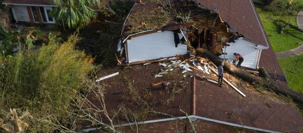 Las consecuencias del huracán Laura en EEUU - Sputnik Mundo