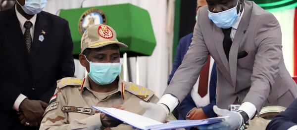 La firma de paz en Sudán - Sputnik Mundo