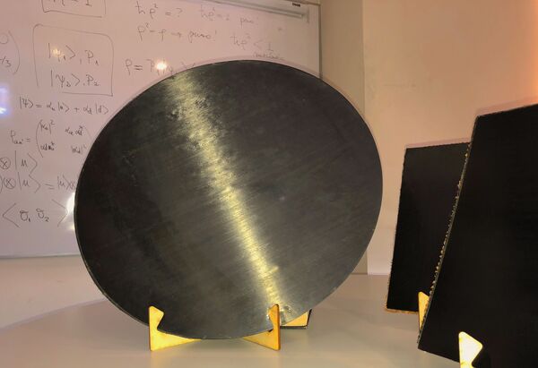 Cómo se construye un telescopio: los espejos astronómicos 'made in' Chile - Sputnik Mundo