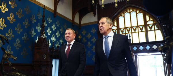 El canciller bielorruso, Vladímir Makéi, y el canciller ruso, Serguéi Lavrov El canciller bielorruso, Vladímir Makéi, y el canciller ruso, Serguéi Lavrov - Sputnik Mundo
