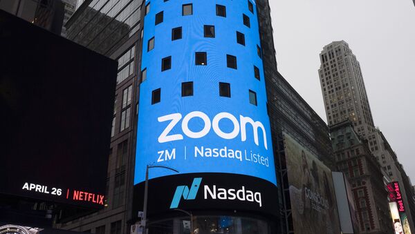 Una publicidad de Zoom en Nueva York - Sputnik Mundo