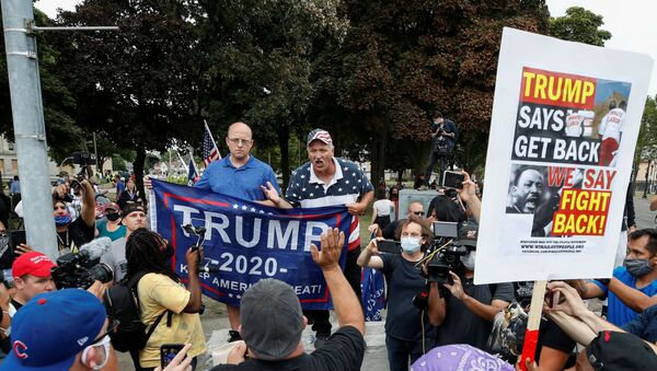 Donald Trump visita Kenosha, Wisconsin Donald Trump visita Kenosha, Wisconsin - Sputnik Mundo