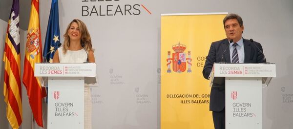 El Gobierno y los agentes sociales abren los trabajos de la Comisión Tripartita Laboral para profundizar en la protección de empresas y personas trabajadoras - Sputnik Mundo