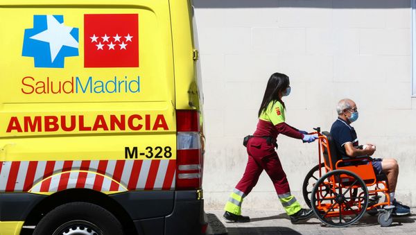 Ambulancia en Madrid Ambulancia en Madrid - Sputnik Mundo