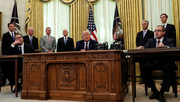 Reunión de los presidentes de Serbia, EEUU y el primer ministro de Kosovo Reunión de los presidentes de Serbia, EEUU y el primer ministro de Kosovo - Sputnik Mundo