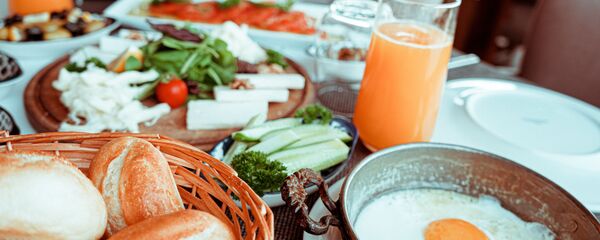 Un desayuno (imagen referencial) - Sputnik Mundo