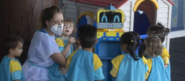 Jardín de infancia en Madrid - Sputnik Mundo