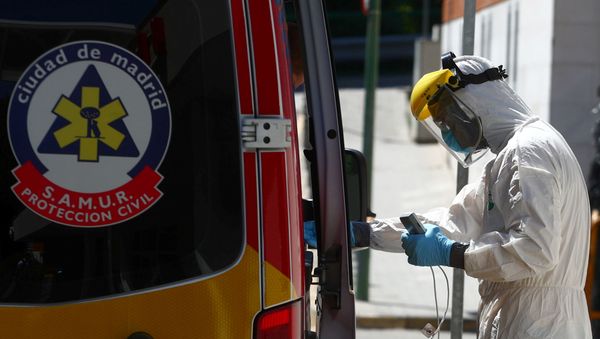 Un médico en Madrid (imagen referencial) - Sputnik Mundo