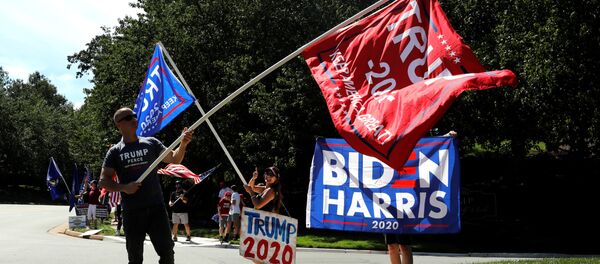 Partidarios de Trump y Biden - Sputnik Mundo