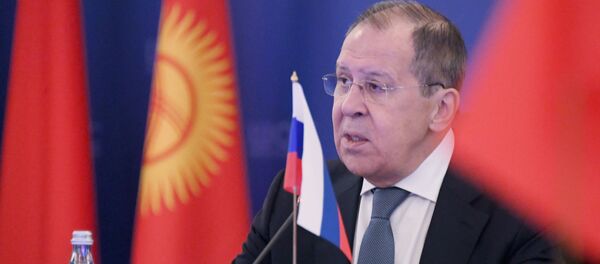 El canciller ruso, Serguéi Lavrov, en una reunión del Consejo de Ministros de Exteriores de la OCS - Sputnik Mundo