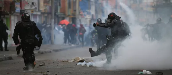 Disturbios en Bogotá, Colombia, tras la muerte de un abogado a manos de la Policía Disturbios en Bogotá, Colombia, tras la muerte de un abogado a manos de la Policía - Sputnik Mundo