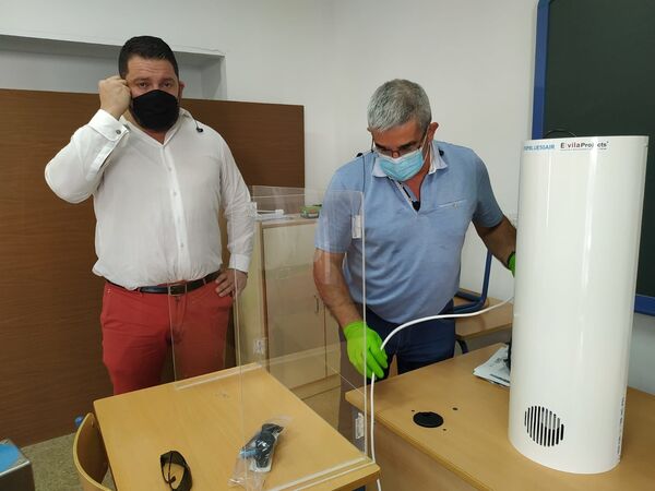 La tecnología de los quirófanos a las aulas: el colegio más seguro de España está en una localidad sevillana La tecnología de los quirófanos a las aulas: el colegio más seguro de España está en una localidad sevillana - Sputnik Mundo