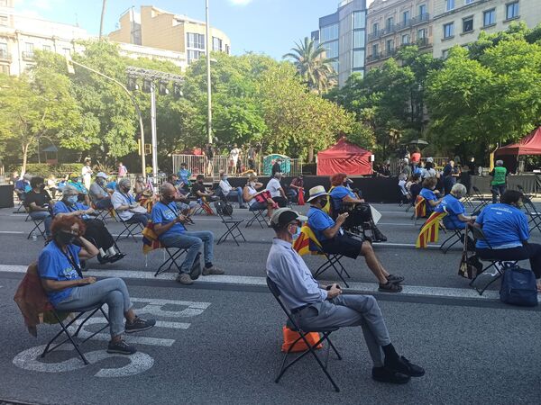 Independentismo catalán a las calles en un Día Nacional deslucido por la pandemia Independentismo catalán a las calles en un Día Nacional deslucido por la pandemia - Sputnik Mundo
