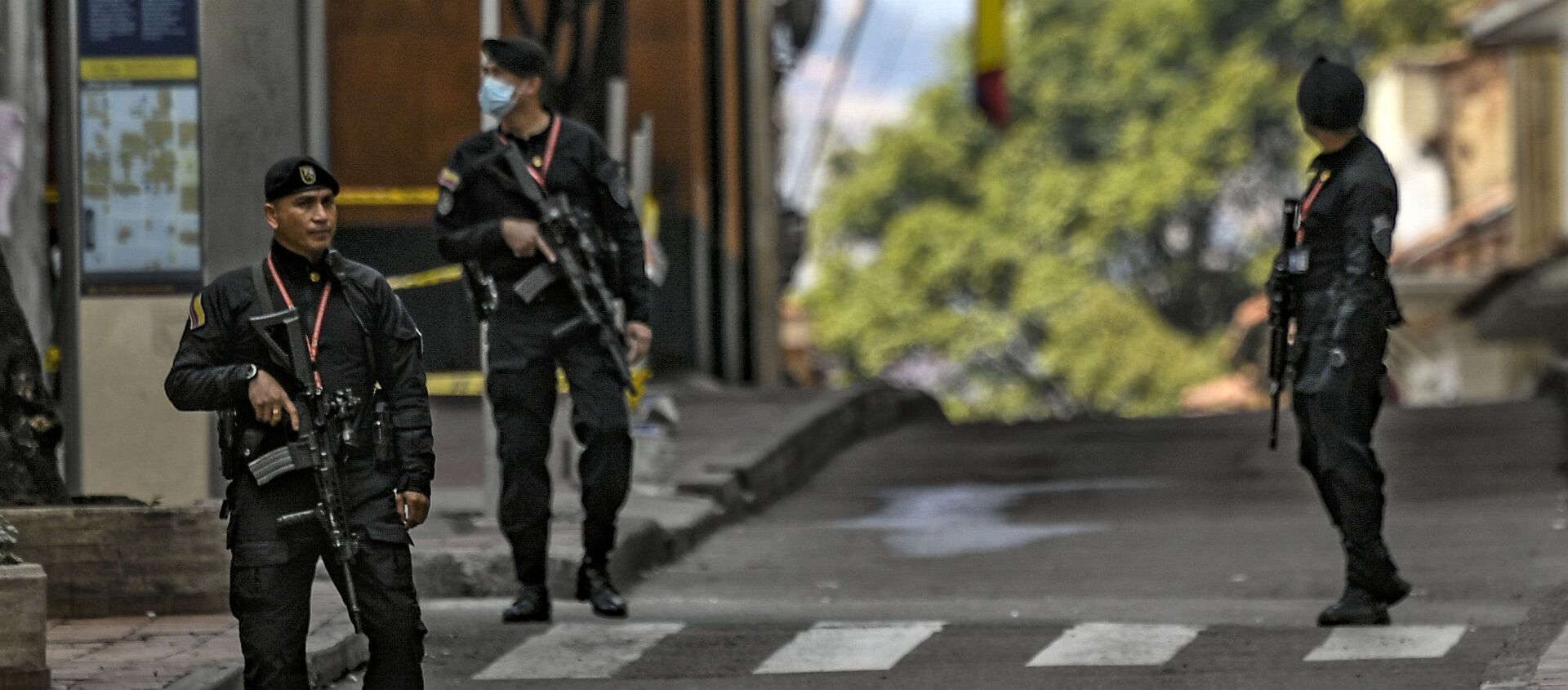 Miembros de la Policía Nacional de Colombia en Bogotá - Sputnik Mundo, 1920, 24.09.2020