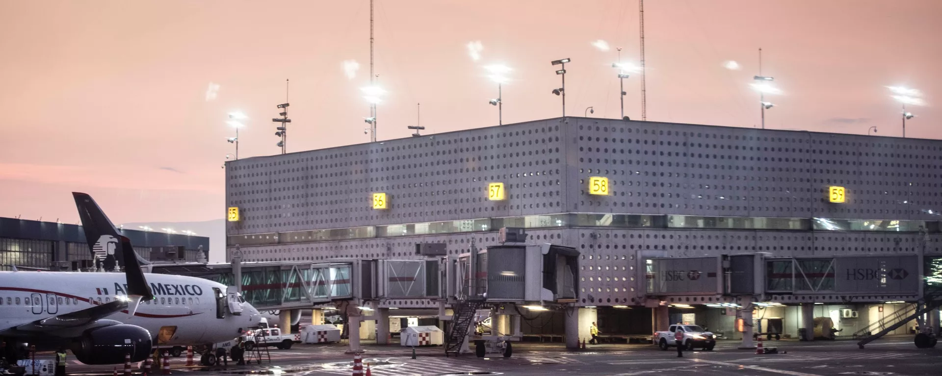 Aeropuerto Internacional de Ciudad de México Aeropuerto Internacional de Ciudad de México - Sputnik Mundo, 1920, 10.08.2021