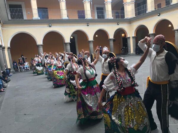 México se prepara para dar el grito de independencia con tapabocas - Sputnik Mundo