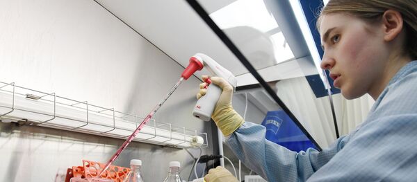 Desarrollo de la vacuna contra el COVID-19 - Sputnik Mundo