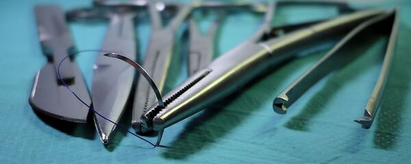 Instrumentos quirúrgicos - Sputnik Mundo
