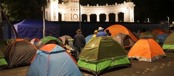 El plantón opositor de FRENAAA El plantón opositor de FRENAAA - Sputnik Mundo
