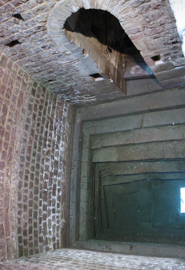 Es del siglo I, pero hasta hoy la practican, sobre todo mujeres: ¿qué es la 'mikve'? - Sputnik Mundo