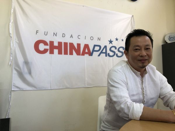 Al menos 400 familias chinas en Argentina comienzan el éxodo a su tierra de origen Al menos 400 familias chinas en Argentina comienzan el éxodo a su tierra de origen - Sputnik Mundo