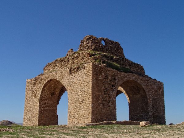 Hallan en Irán la mazmorra de Avicena Hallan en Irán la mazmorra de Avicena - Sputnik Mundo