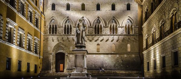El edificio de Banca Monte dei Paschi di Siena - Sputnik Mundo