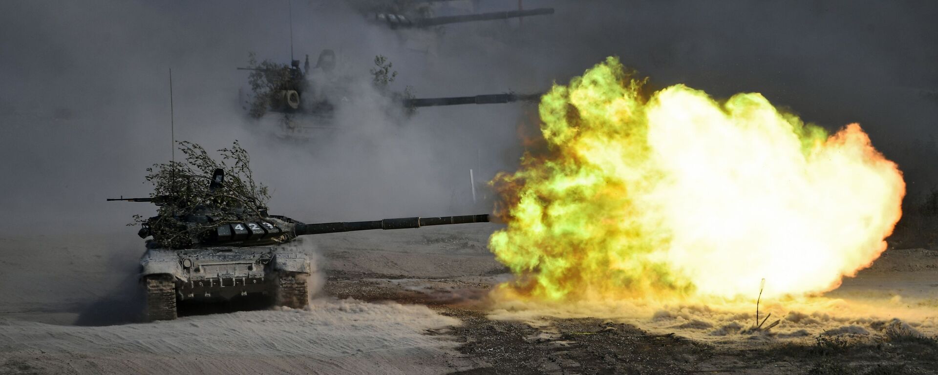 Los tanques T-72 (imagen referencial) - Sputnik Mundo, 1920, 30.09.2020