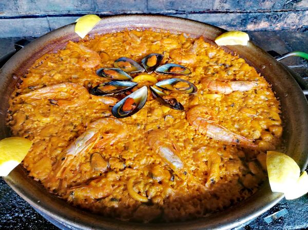 Cómo hacer la mejor paella al puro estilo de Valencia Cómo hacer la mejor paella al puro estilo de Valencia - Sputnik Mundo