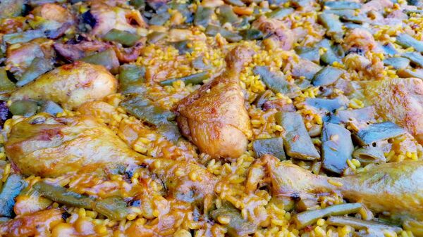 El restaurante Fuente Cerrada se proclamó ganador de la mejor paella del mundo en 2019 - Sputnik Mundo