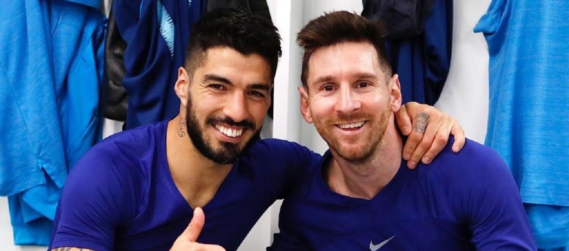 El futbolista argentino, Leo Messi, junto al uruguayo, Luis Suárez - Sputnik Mundo, 1920, 25.09.2020