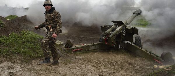 Una brigada de artillería en el conflicto de Nagorno Karabaj (archivo) - Sputnik Mundo